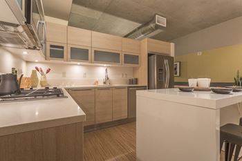 Crushed quartz kitchen countertops